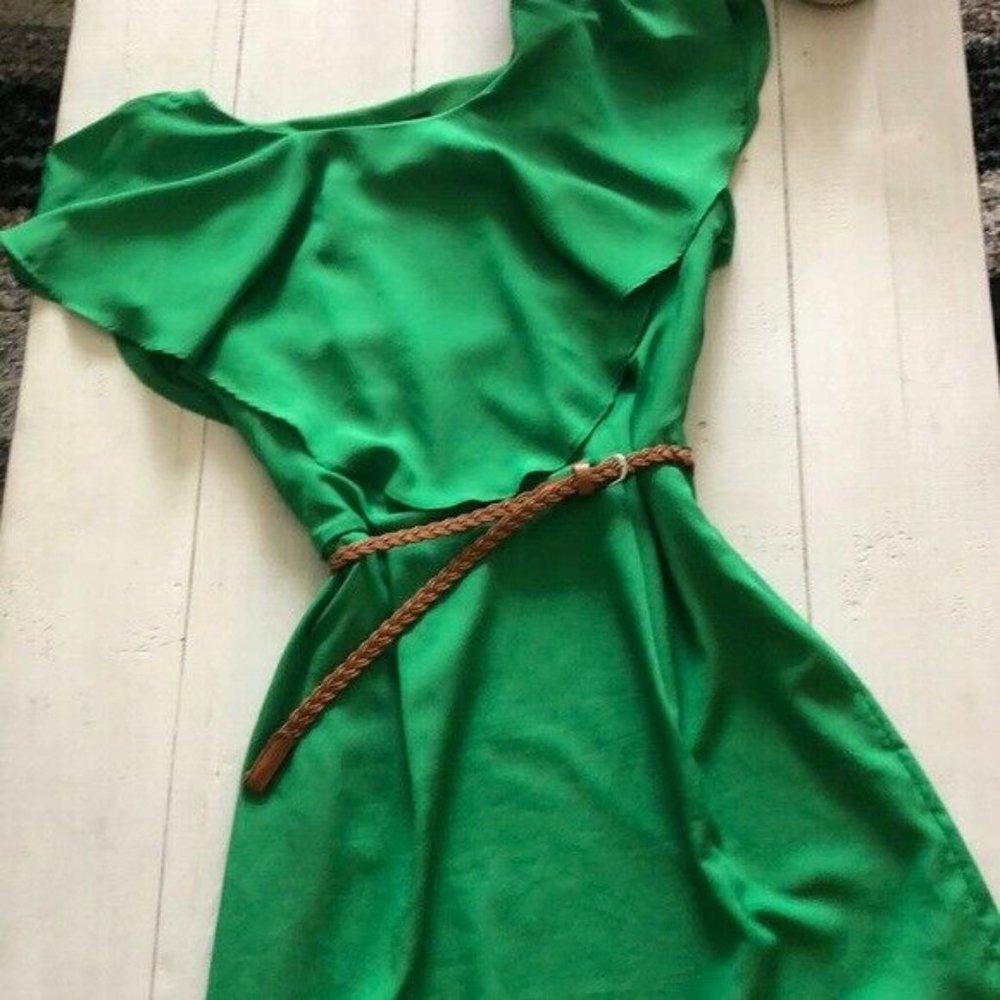 EUC Ronni Nicole Kelly Green Ruffle Dress w Belt 6